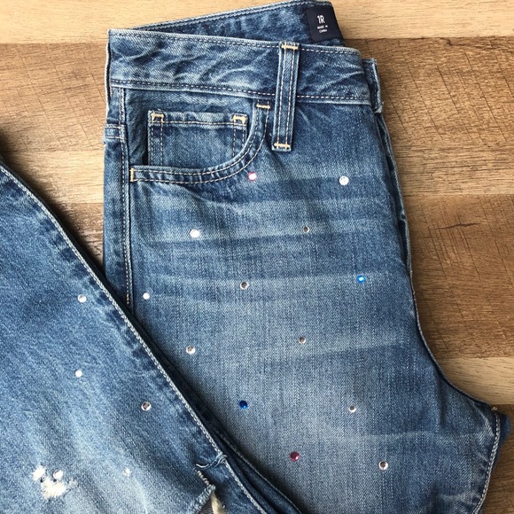 Hollister High Rise Vintage Straight Jeans - Picture 6 of 9